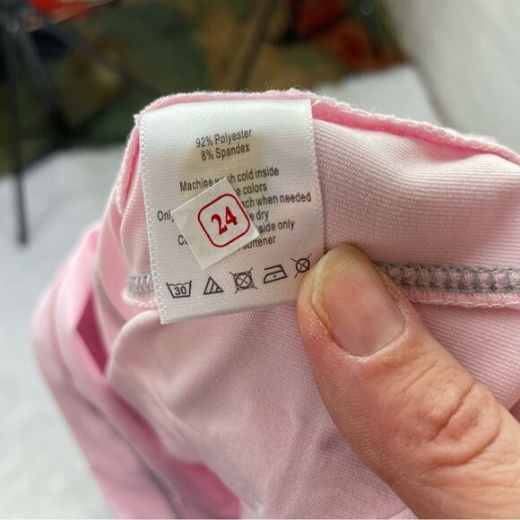 Alo Yoga Coolfit “Run Like A Girl” Short Sleeve Top - Picture 9 of 9